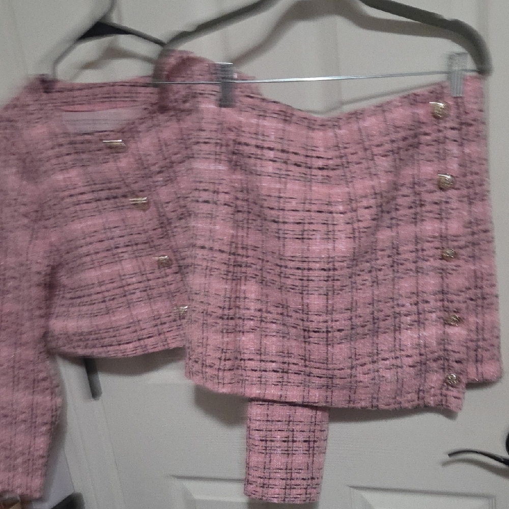 Pink Tweed Women's Jacket & Skirt Set - Picture 7 of 7